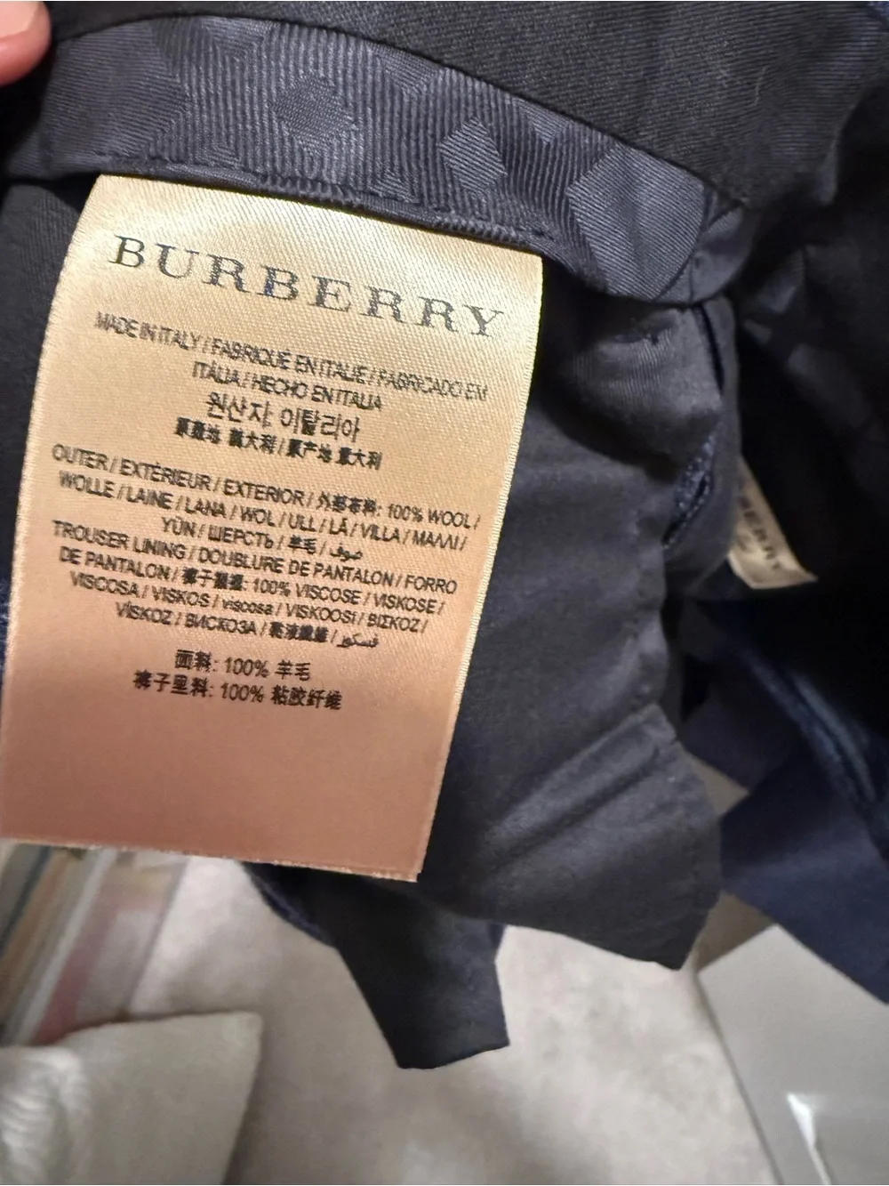 Burberry never worn